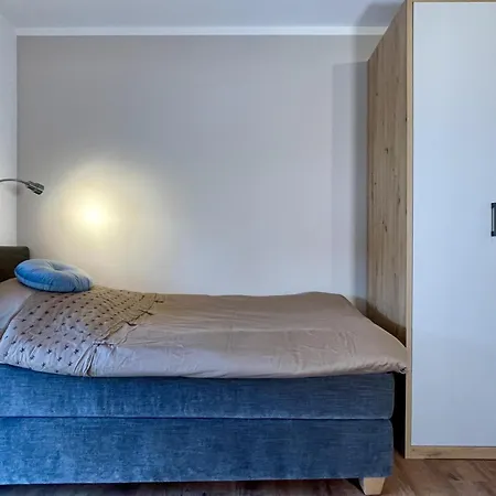 - Elsas Koje *